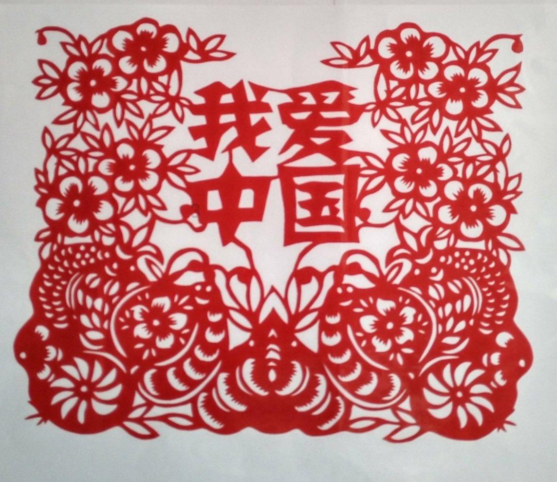 吵架也能赚钱，张兰直播间爆火，麻六记酸辣粉为什么能得到大众的支持？游戏画面